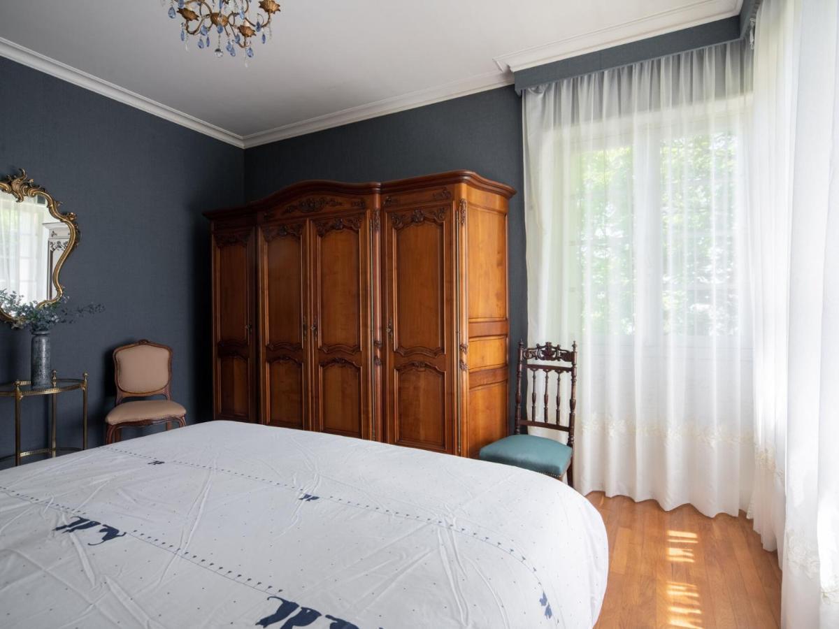 Quaint Holiday Home In Payzac With Garden Kültér fotó